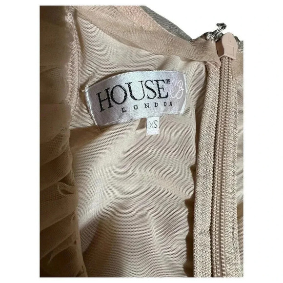 House of CB FLEUR Blush Pleated Tulle Deep V Dress , XS - Picture 4 of 12